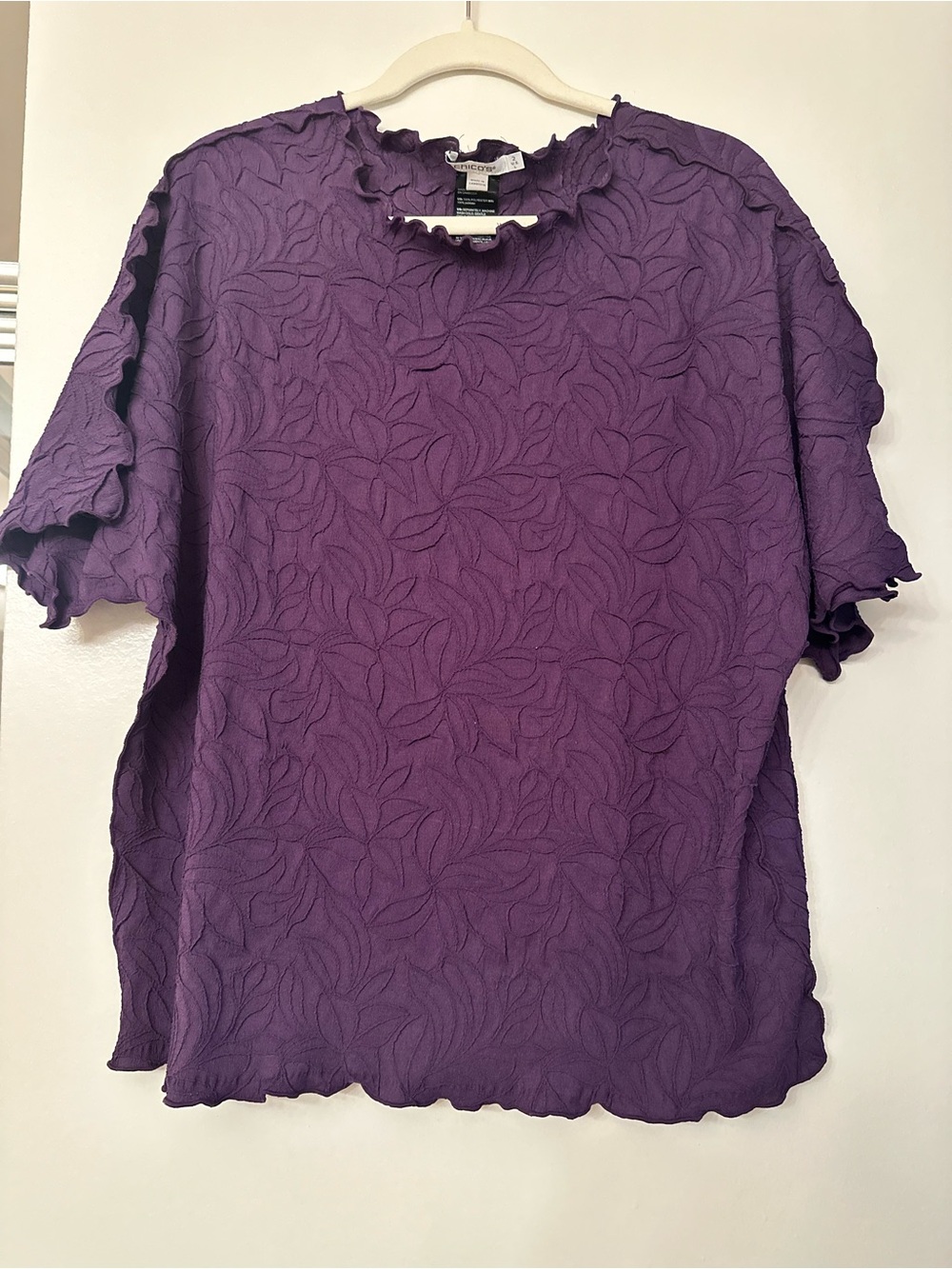 Chico's Purple Textured Short Sleeve Ruffle-Edge Top